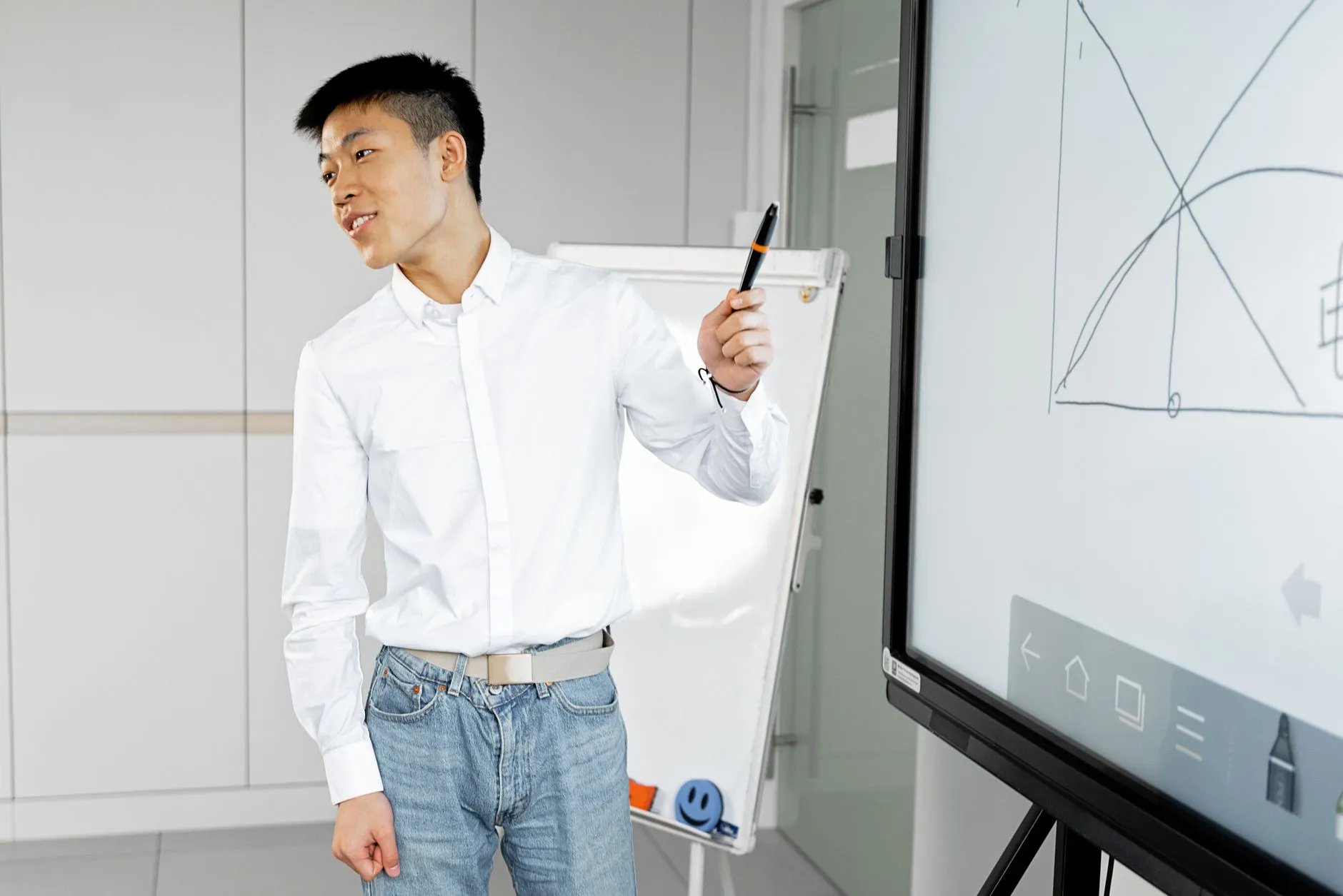 西平地区骨伤患者康复治疗常见误区及科学指导方案